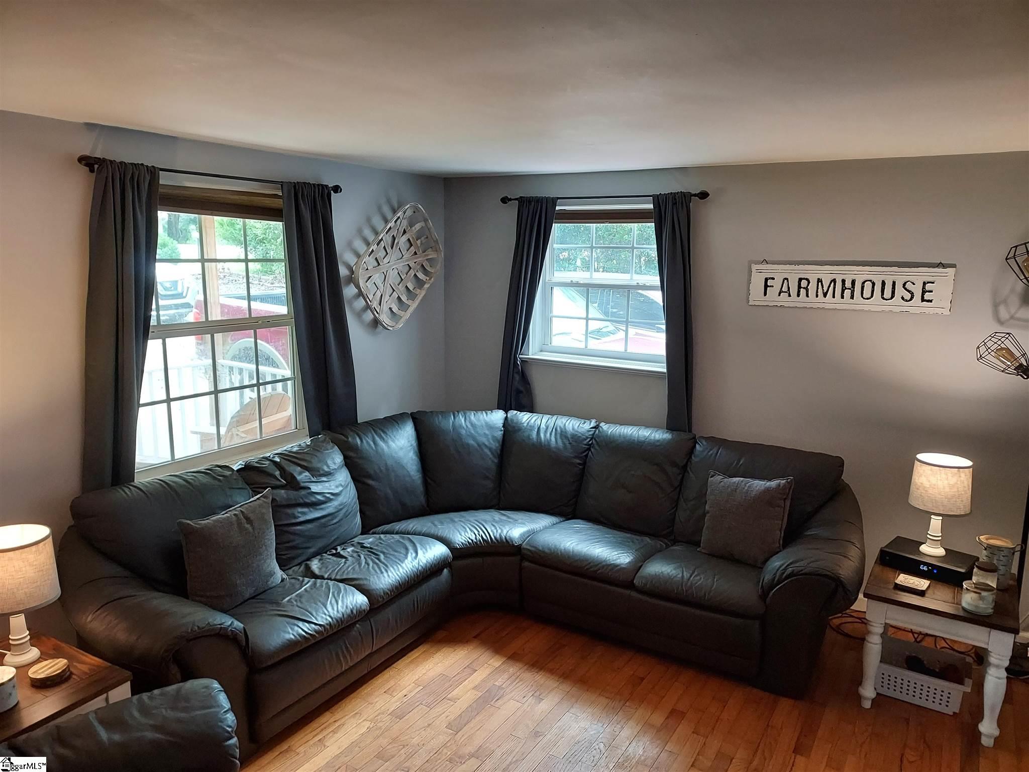 606 Old Pelzer Road Piedmont, SC 29673 - Photo 4 of 16 Gallery Image 4