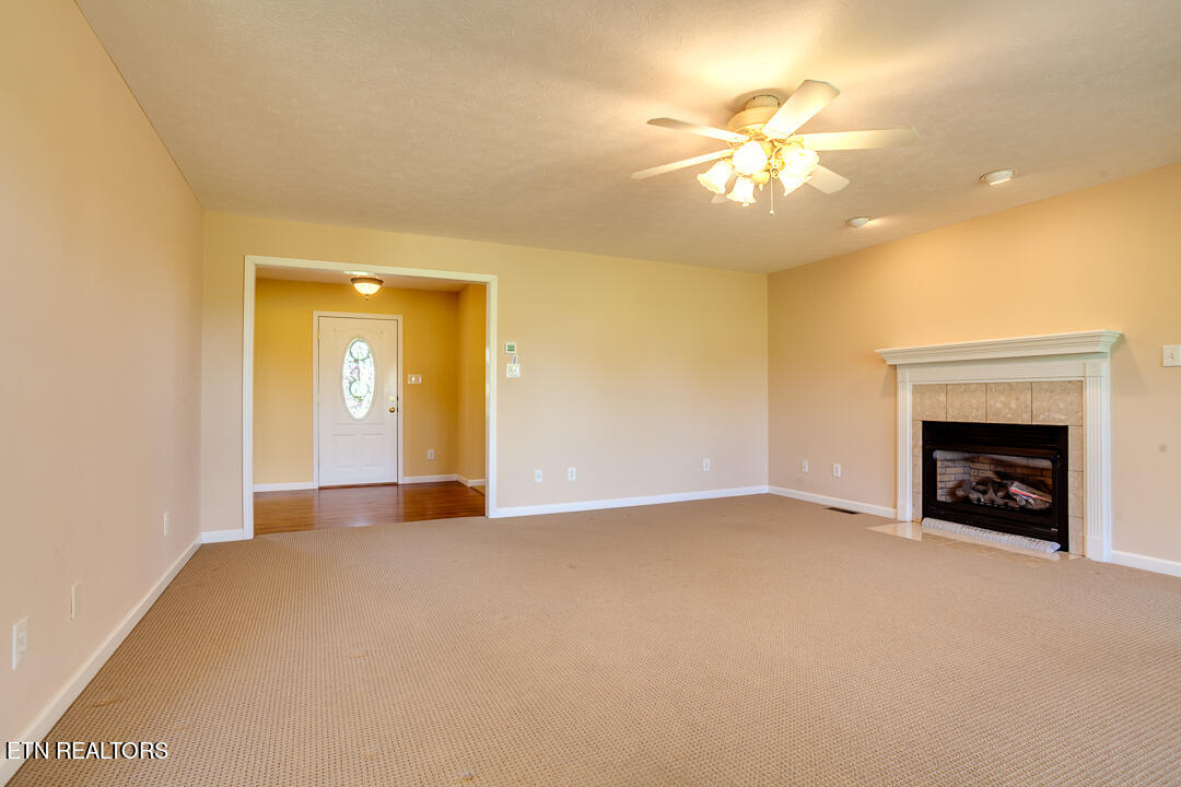 347 Ranch Road Blaine, TN 37709 - Photo 16 of 58 021240530-1-347RanchRdBlaineTn-SCREEN SI