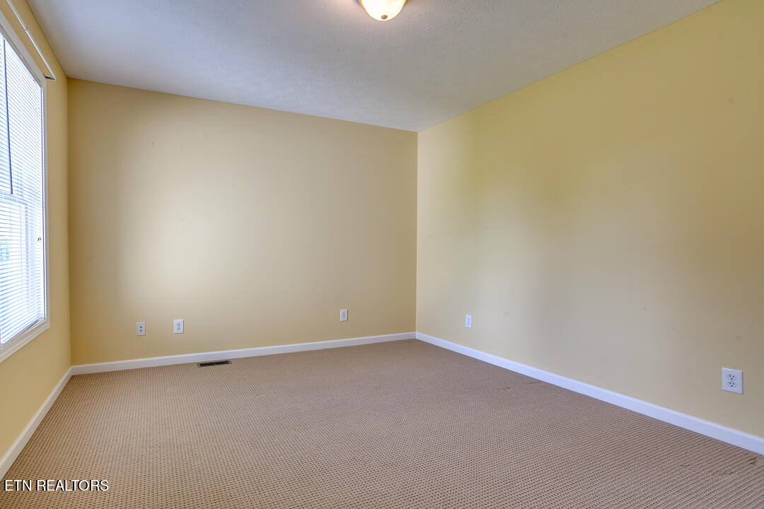 347 Ranch Road Blaine, TN 37709 - Photo 28 of 58 014240530-1-347RanchRdBlaineTn-SCREEN SI