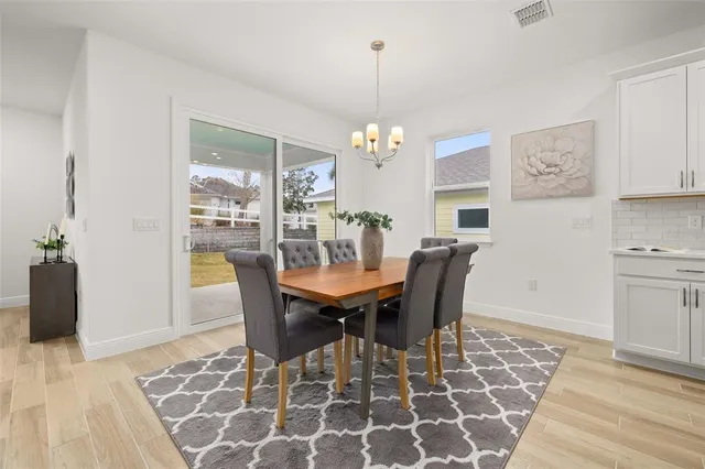 $339,990 | 995 Fiesta Key Circle, Lady Lake, FL 32159