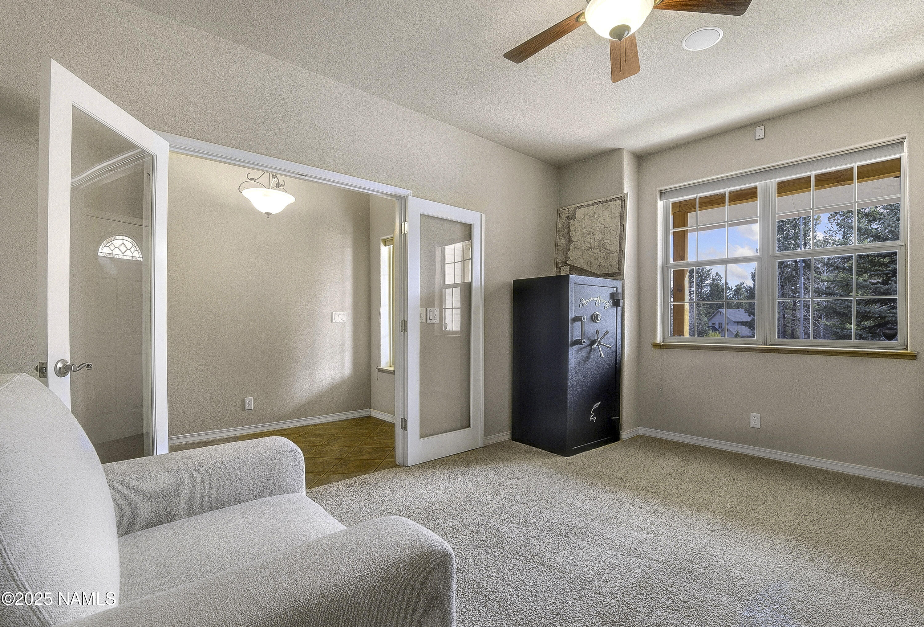 5108 South Opal Road Flagstaff, AZ 86005 - Photo 8 of 33 5108-south-opal-road-flagstaff-az-usa-01