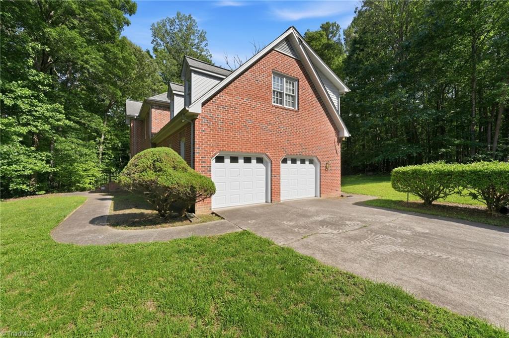 5401 Brekenwood Road Pleasant Garden, NC 27313 - Photo 23 of 50