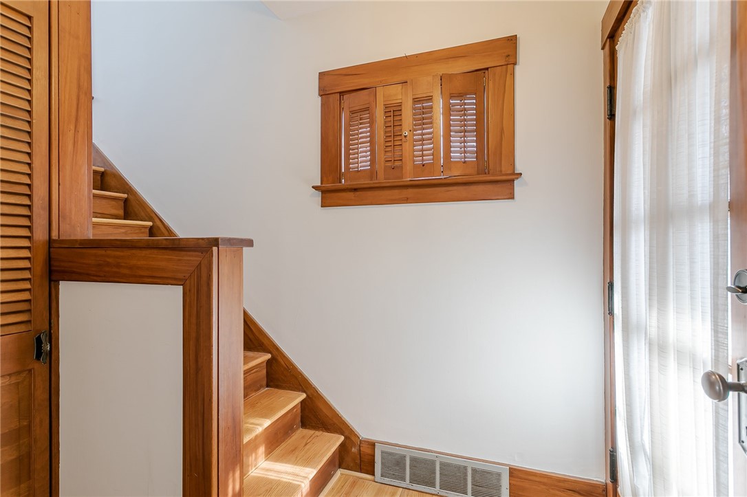 176 Merwin Avenue Rochester, NY 14609 - Photo 16 of 24