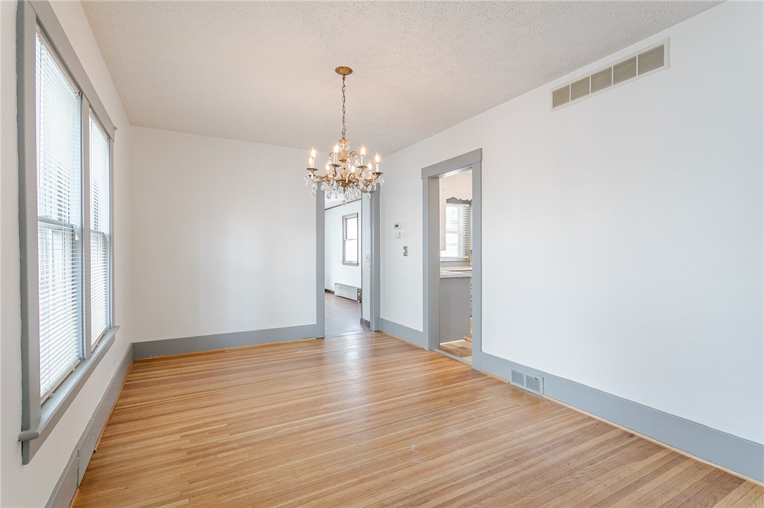 176 Merwin Avenue Rochester, NY 14609 - Photo 4 of 24 Dining Room