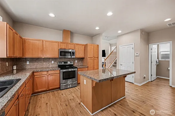 $569,950 | 6650 Francis Avenue Southeast, Unit 81, Auburn, WA 98092