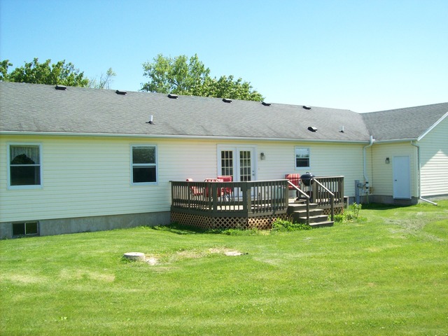 23734 Hazel Road Sterling, IL 61081 - Photo 22 of 25