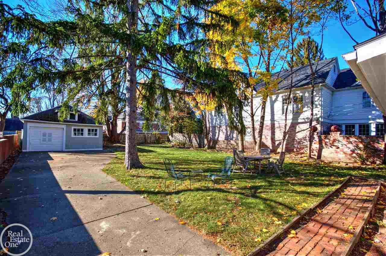 347 Neff Road Grosse Pointe, MI 48230 - Photo 4 of 75
