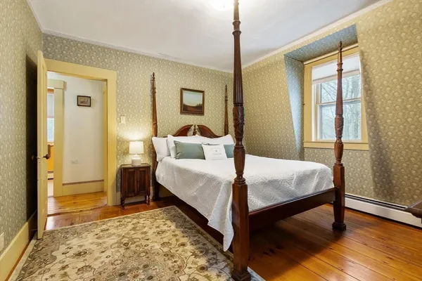 $475,000 | 19 Hubbardston Road, Princeton, MA 01541