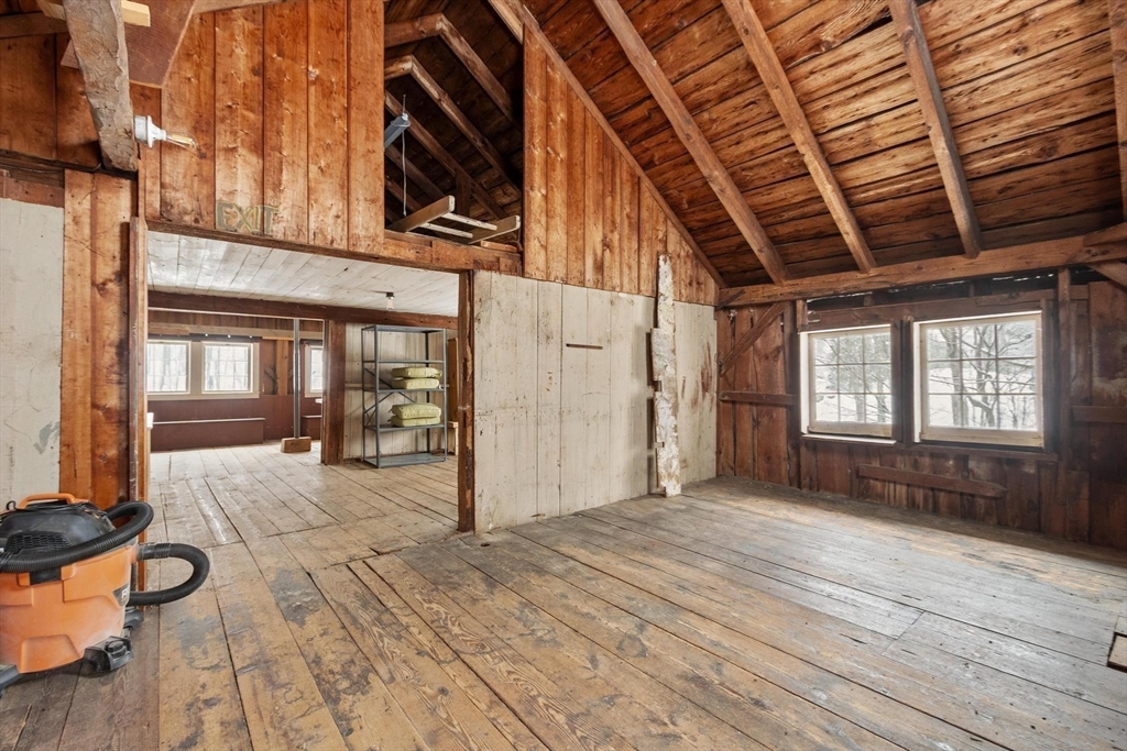 19 Hubbardston Road Princeton, MA 01541 - Photo 35 of 42