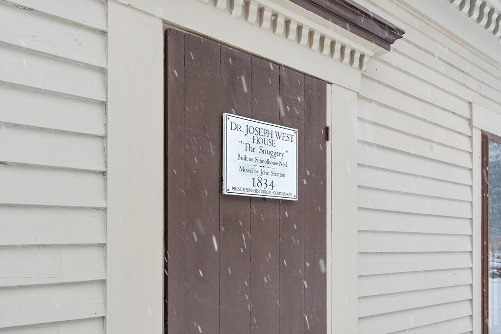 19 Hubbardston Road Princeton, MA 01541 - Photo 4 of 42