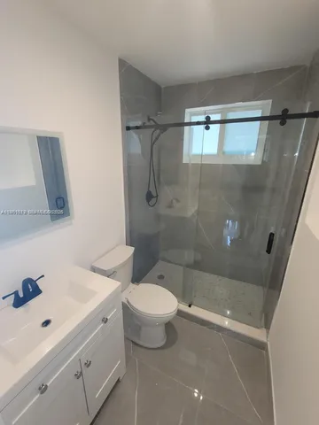 $3,495 | 2823 Polk Street, Unit 2, Hollywood, FL 33020