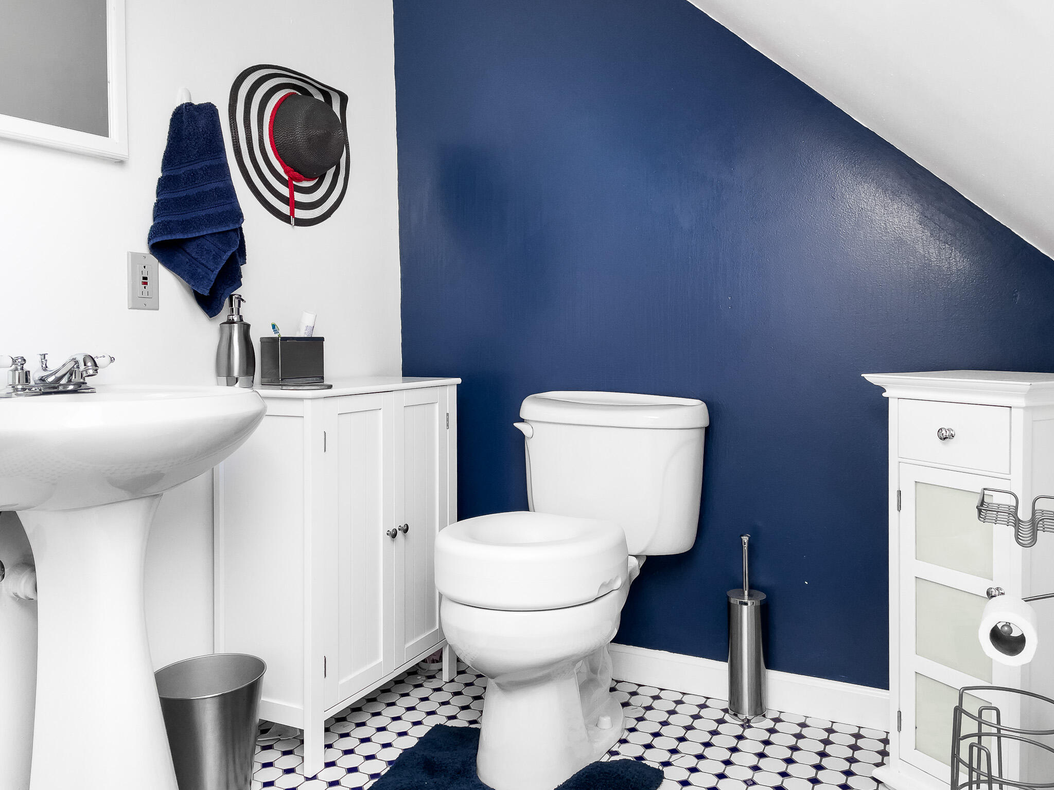 117 Fisher Road Monroe, ME 04951 - Photo 26 of 34 Fisher Rd Interiors-20