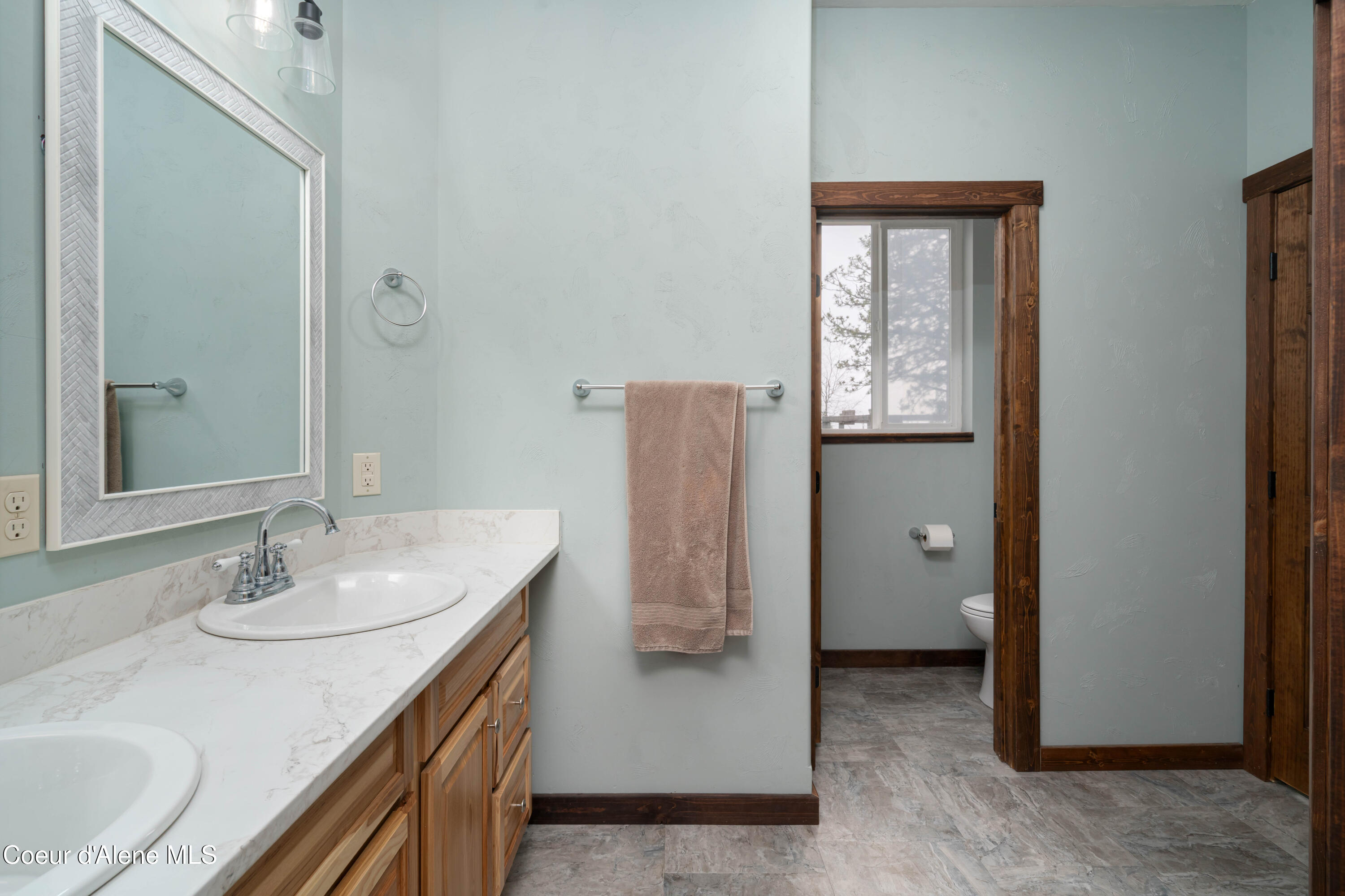 12251 West Blessing Hill Road Post Falls, ID 83854 - Photo 17 of 43 12251WBlessingHlRd.--15