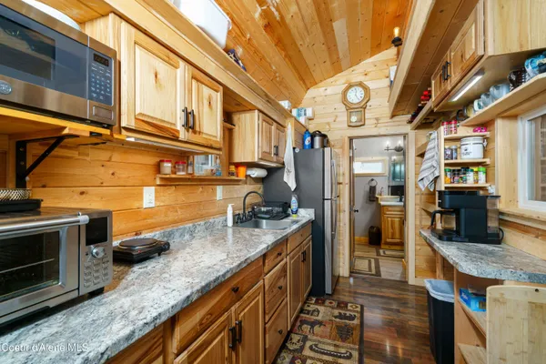 $1,125,000 | 12251 West Blessing Hill Road, Post Falls, ID 83854
