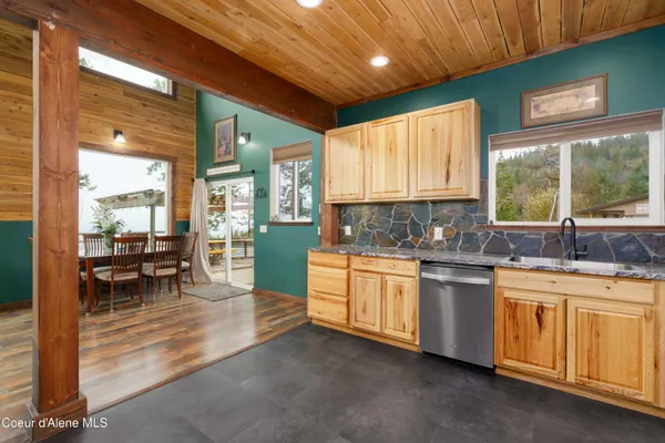 $1,125,000 | 12251 West Blessing Hill Road, Post Falls, ID 83854