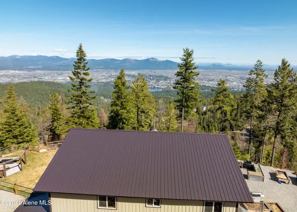 $1,125,000 | 12251 West Blessing Hill Road, Post Falls, ID 83854