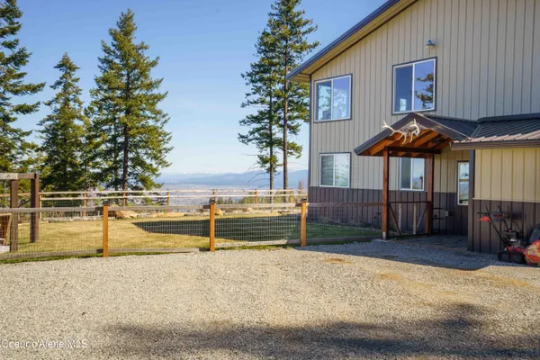 $1,125,000 | 12251 West Blessing Hill Road, Post Falls, ID 83854