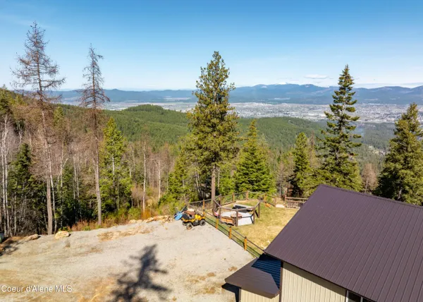 $1,125,000 | 12251 West Blessing Hill Road, Post Falls, ID 83854