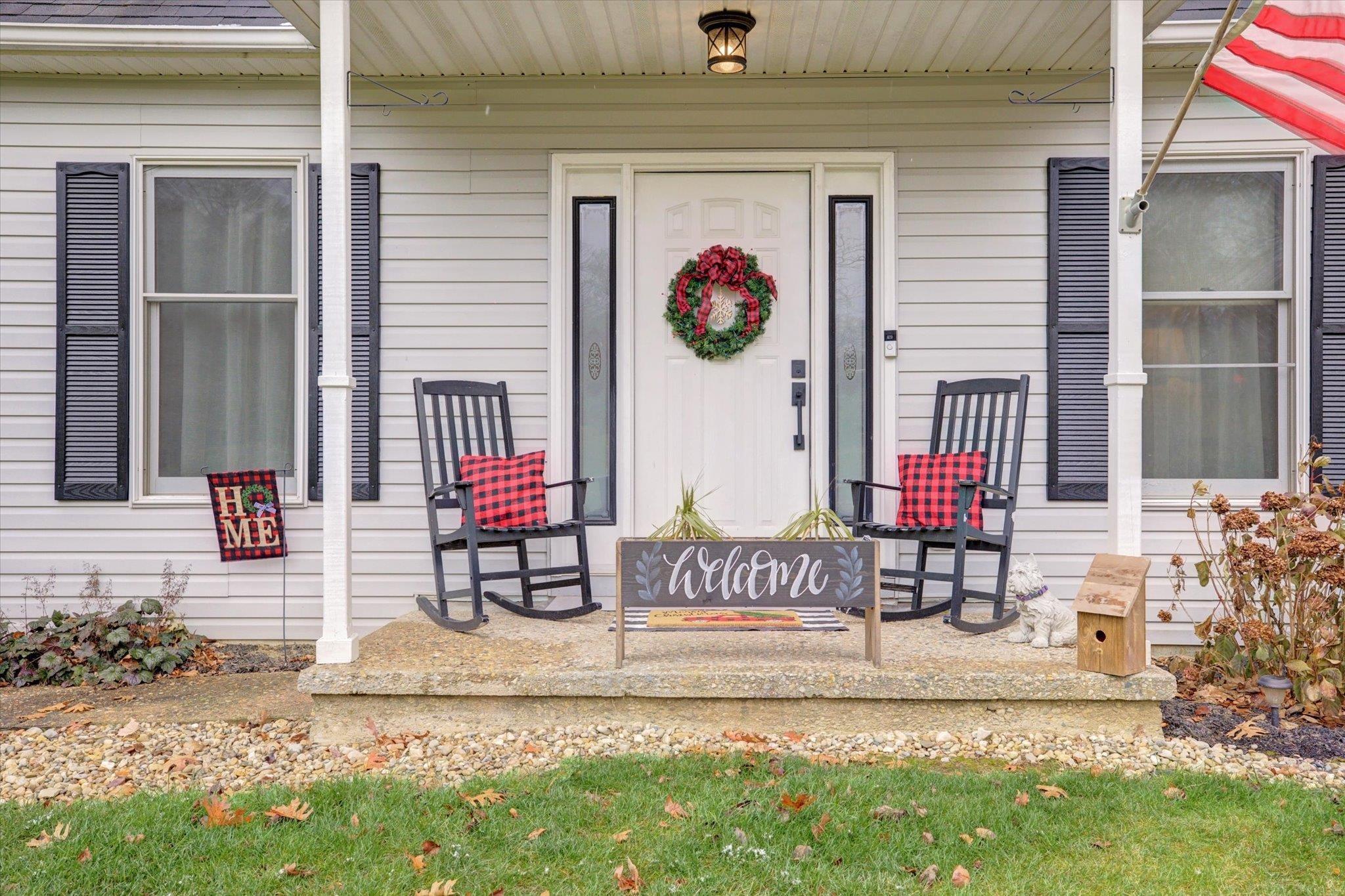 3884 Cathedral Road Spencer, IN 47460 - Photo 2 of 36