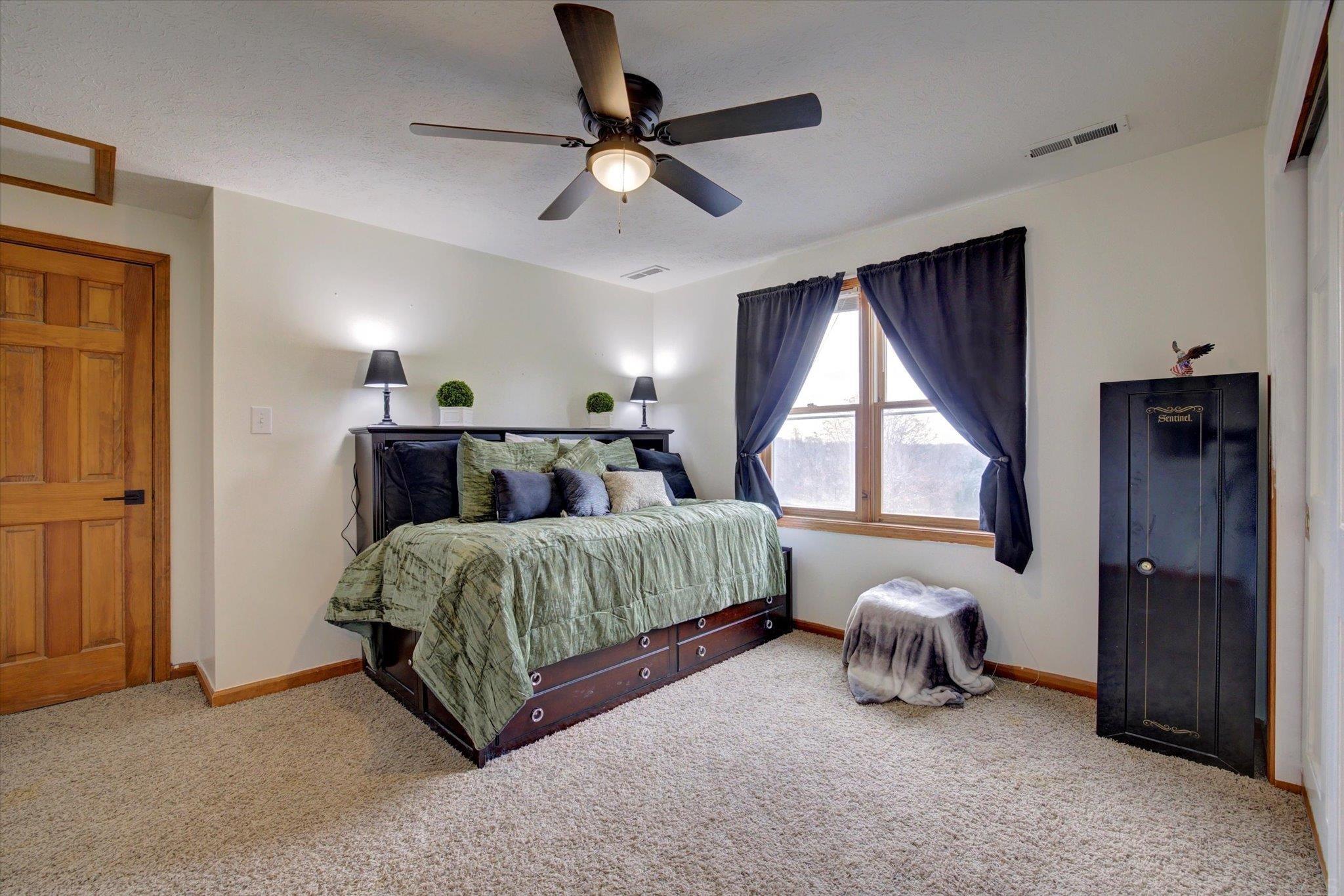 3884 Cathedral Road Spencer, IN 47460 - Photo 23 of 36