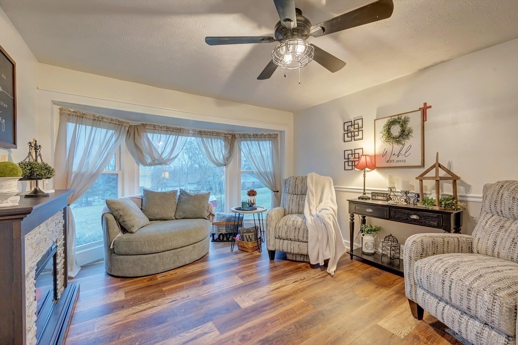 3884 Cathedral Road Spencer, IN 47460 - Photo 5 of 36