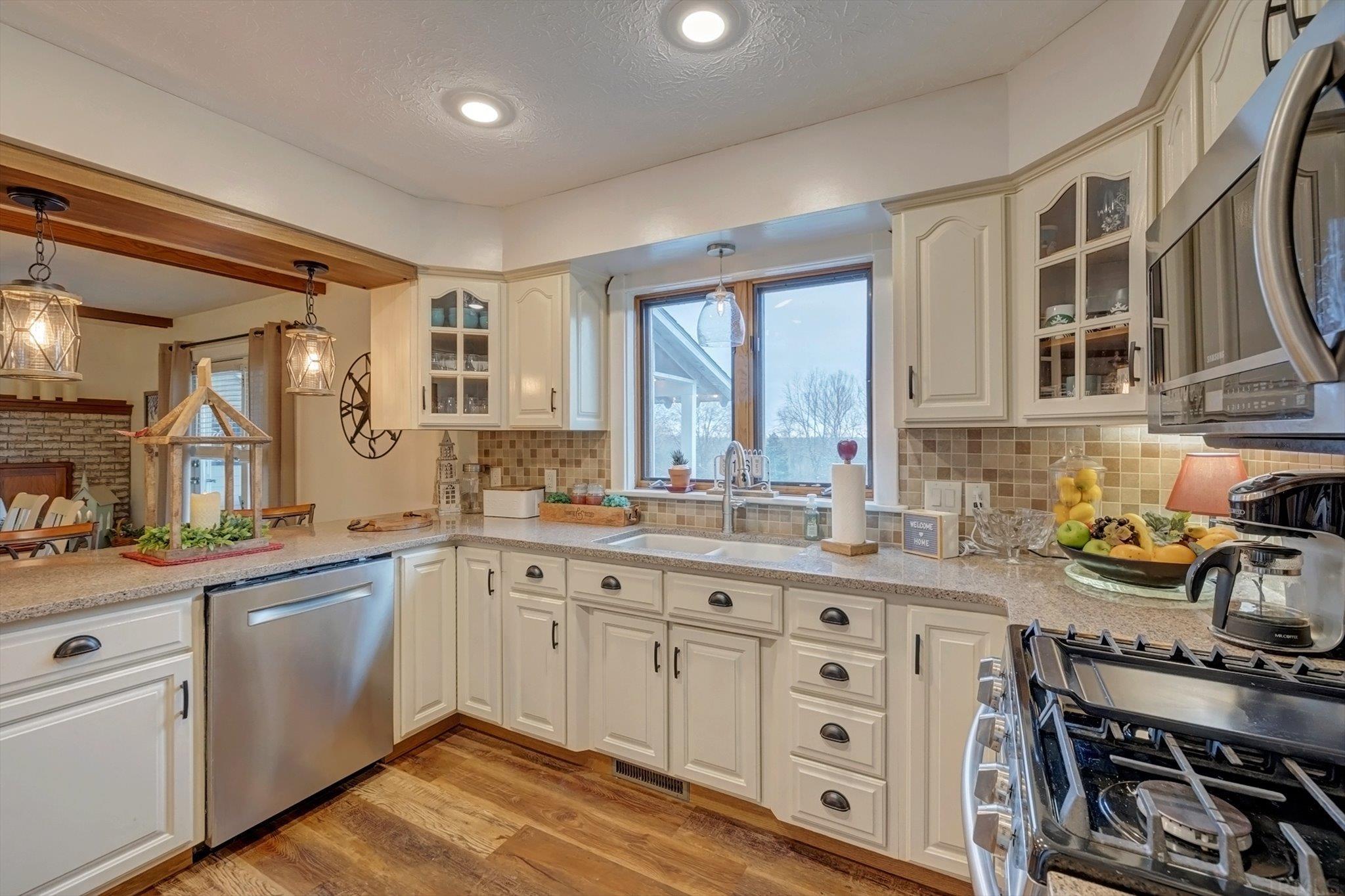 3884 Cathedral Road Spencer, IN 47460 - Photo 8 of 36