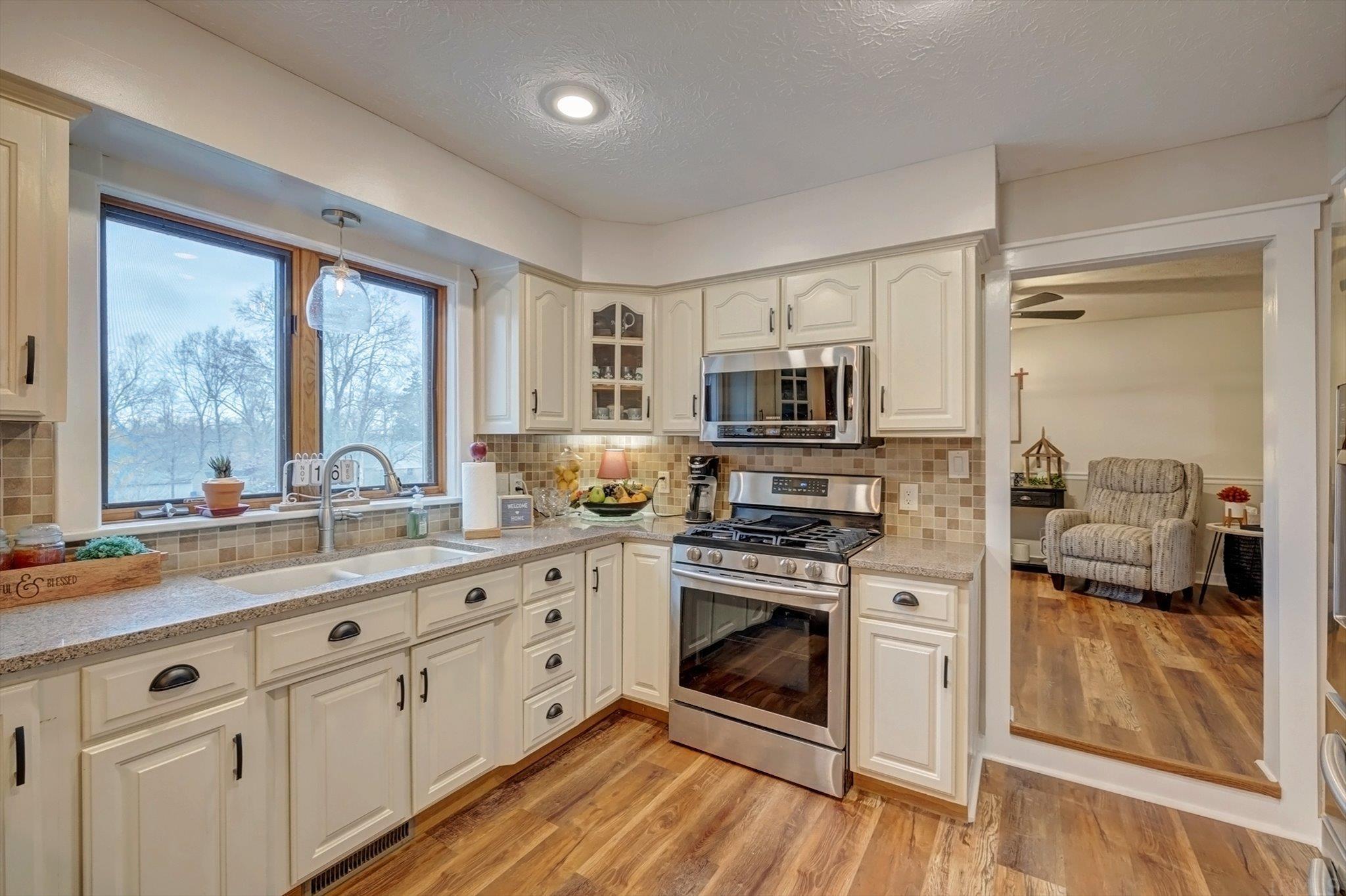 3884 Cathedral Road Spencer, IN 47460 - Photo 10 of 36