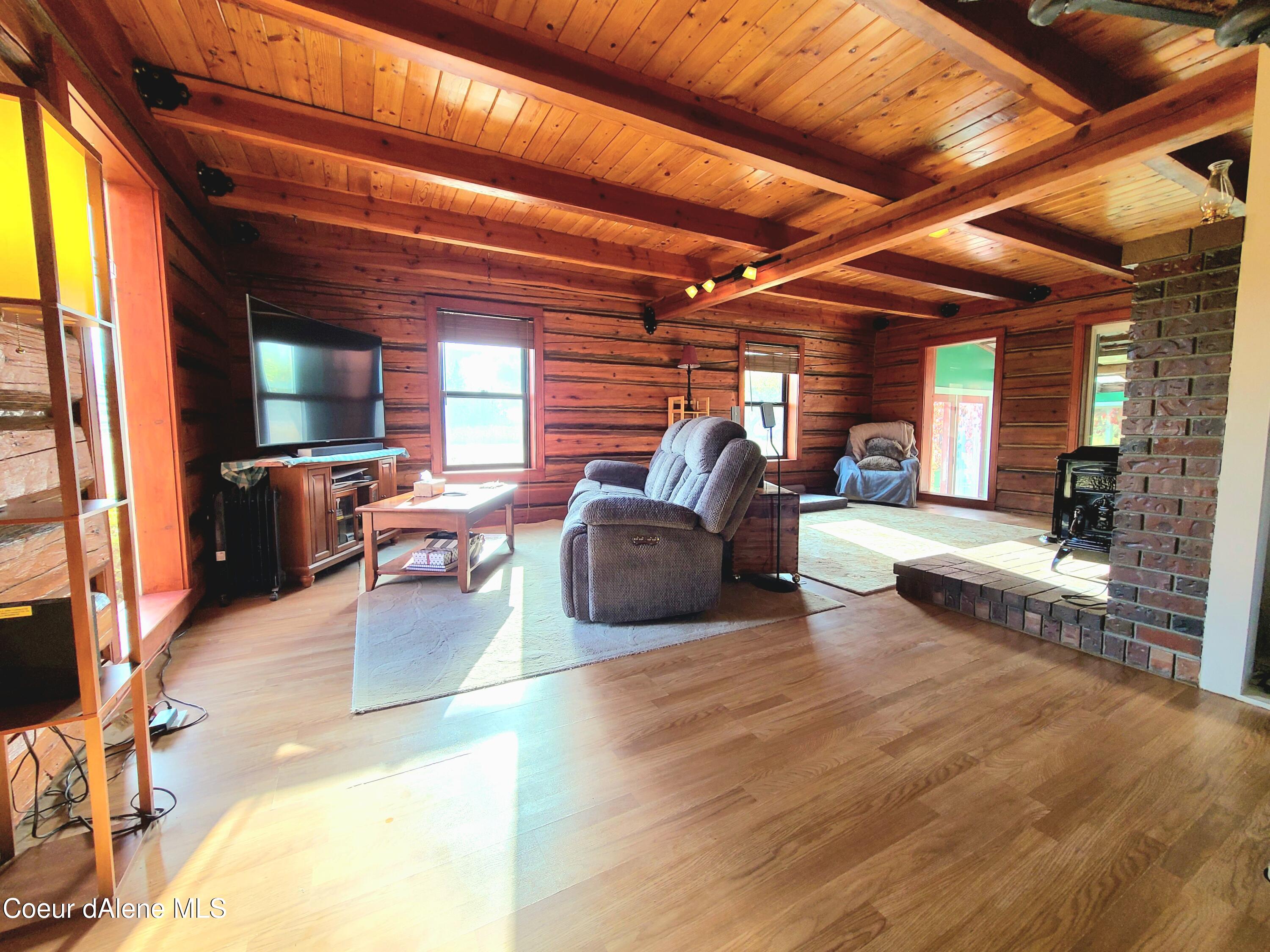 616 Painter Road Clark Fork, ID 83811 - Photo 14 of 64 Living Room