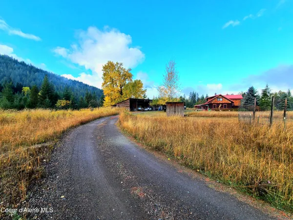 $649,000 | 616 Painter Road, Clark Fork, ID 83811