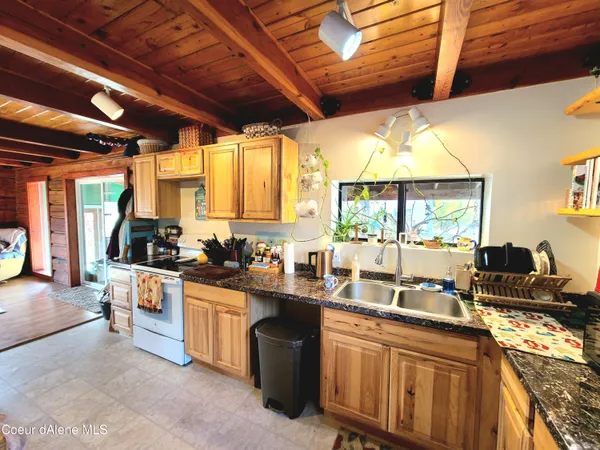 $649,000 | 616 Painter Road, Clark Fork, ID 83811