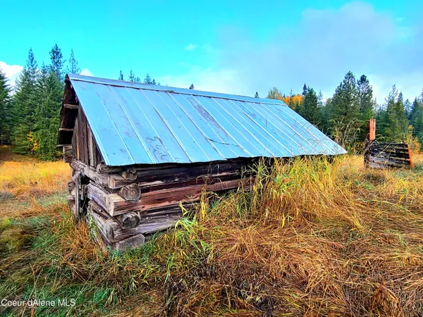 $649,000 | 616 Painter Road, Clark Fork, ID 83811