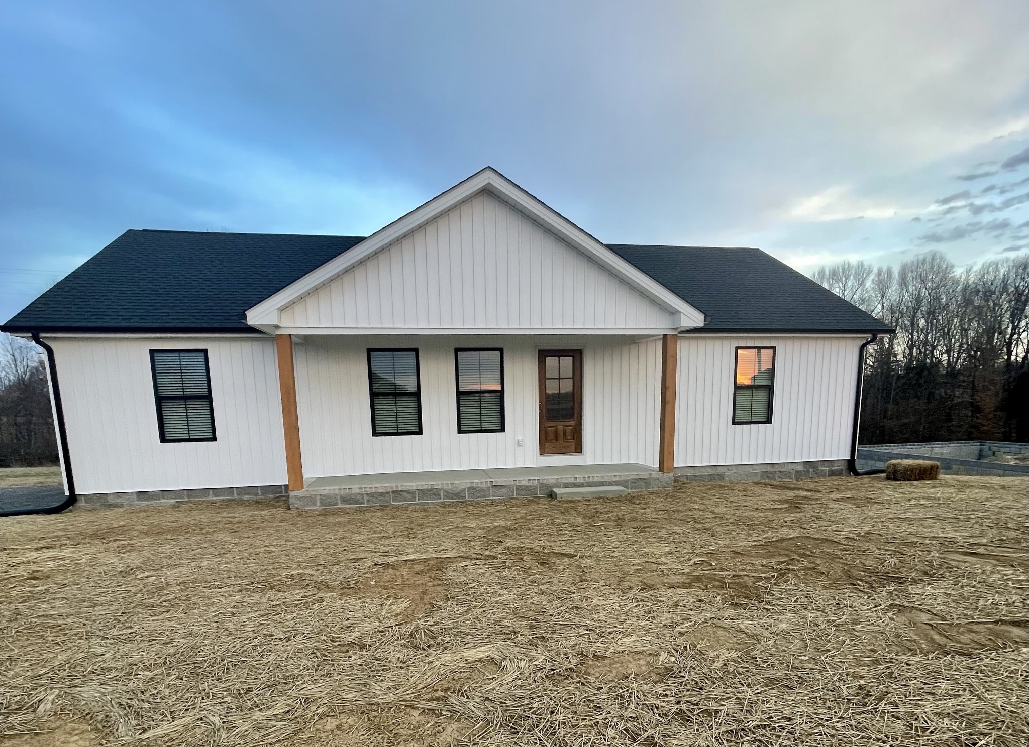 5188 Galen Road Lafayette, TN 37083 - Photo 1 of 18 Gallery Image 1