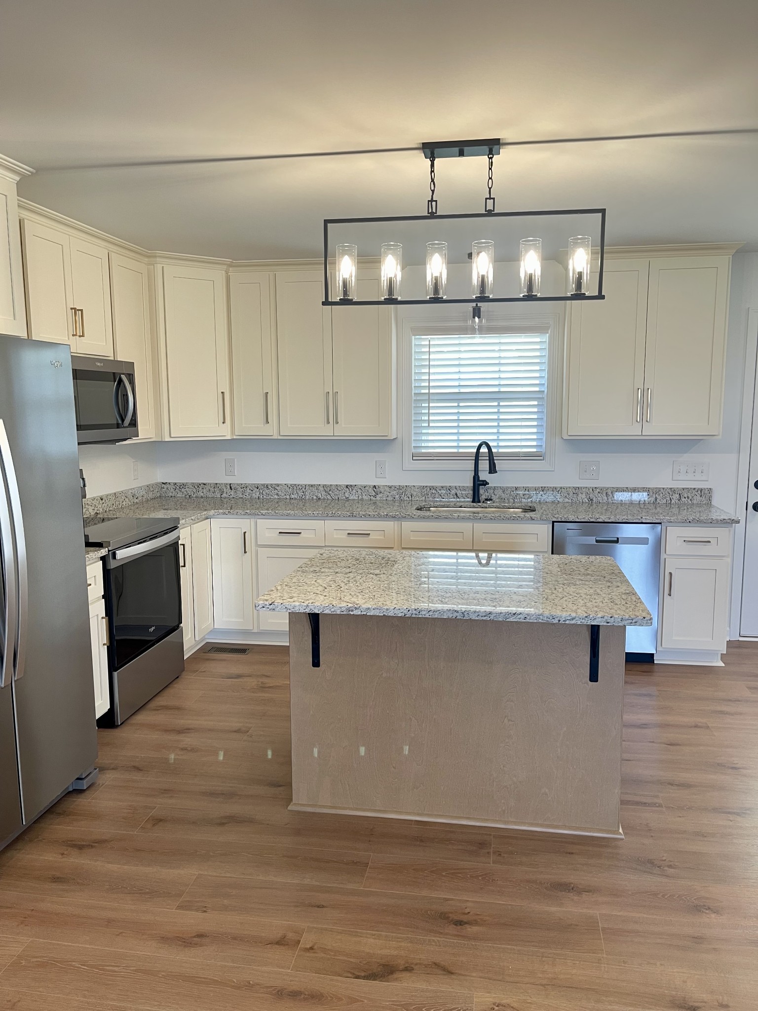 5188 Galen Road Lafayette, TN 37083 - Photo 5 of 18 Gallery Image 5