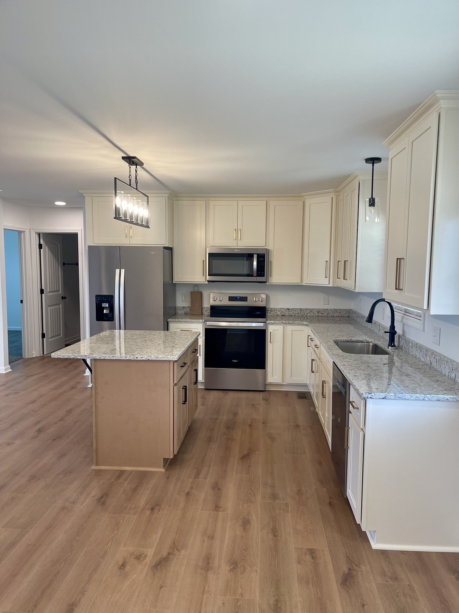 5188 Galen Road Lafayette, TN 37083 - Photo 7 of 18 Gallery Image 7