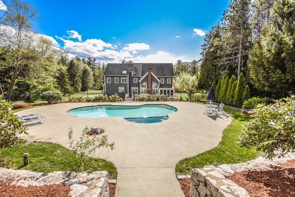 6 Daniel Shays Road Hopkinton, MA 01748 - Photo 39 of 41 Gallery Image 39