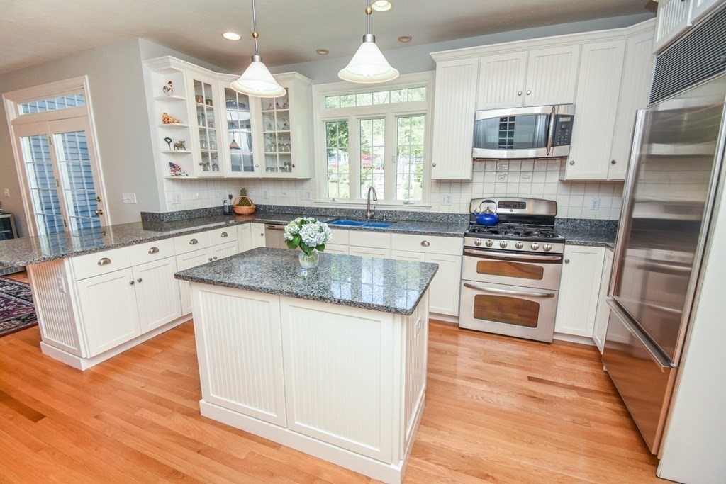6 Daniel Shays Road Hopkinton, MA 01748 - Photo 10 of 41 Gallery Image 10