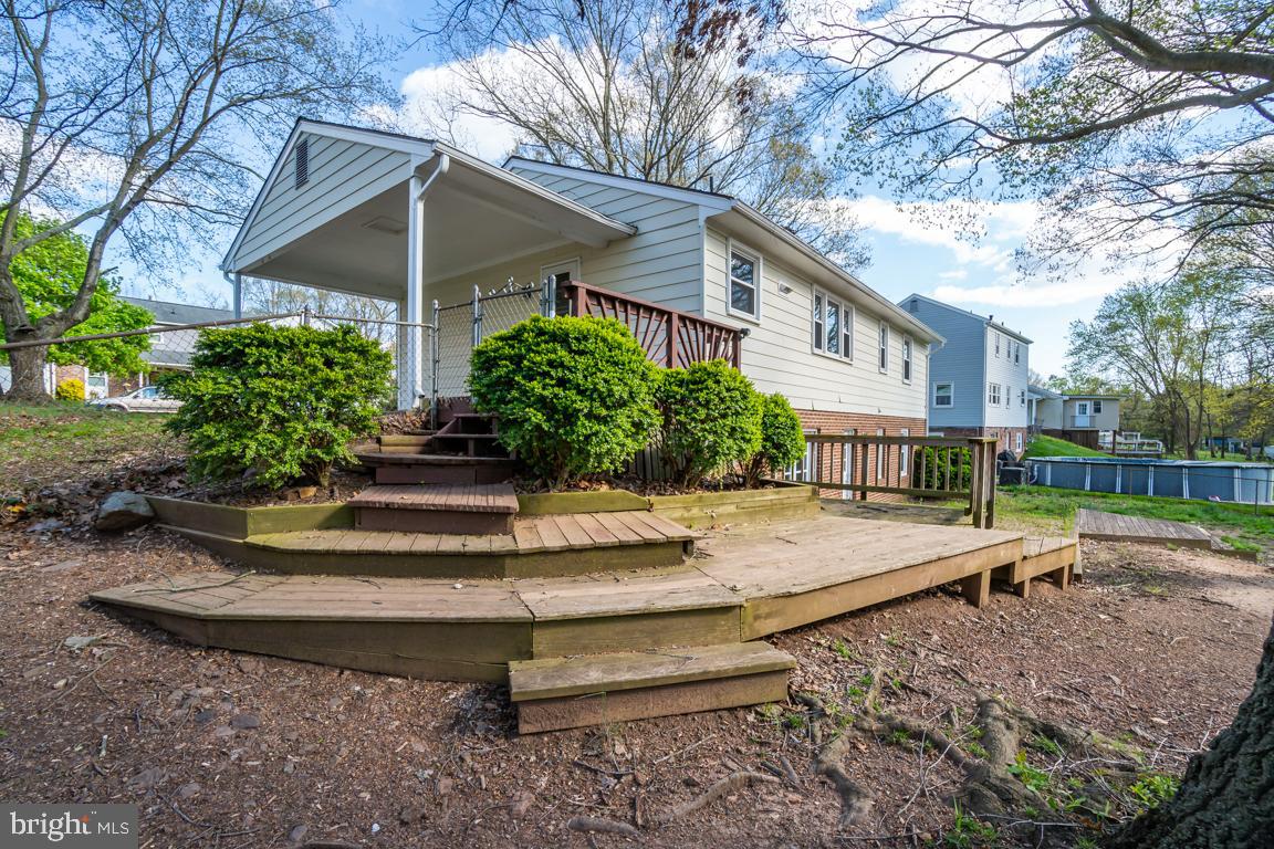 7306 Castle Road Manassas, VA 20109 - Photo 2 of 36 Gallery Image 2
