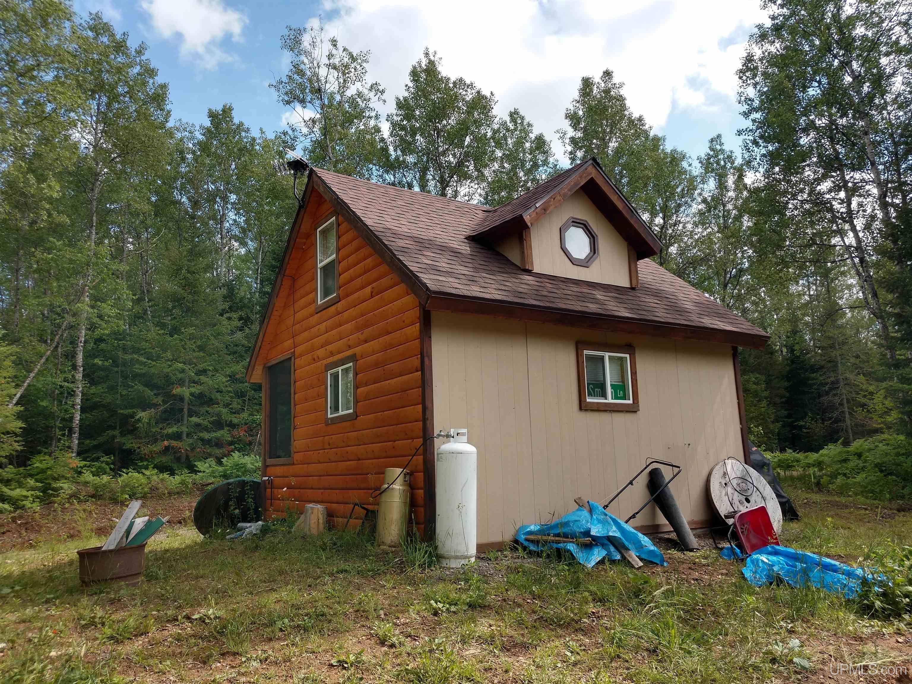 601 County Road 601 Road Republic, MI 49879 - Photo 5 of 60