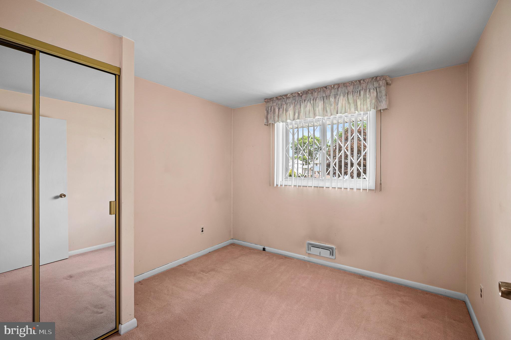 9 Stephen Drive Glendora, NJ 08029 - Photo 15 of 29