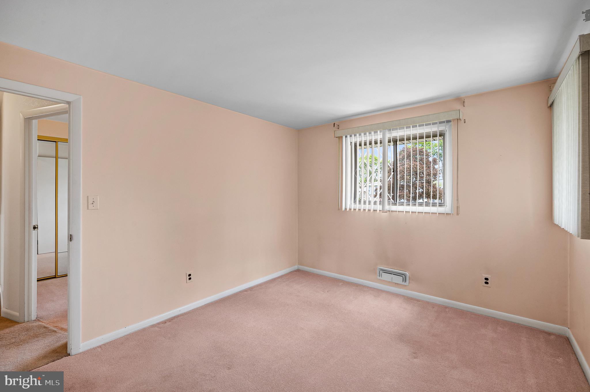 9 Stephen Drive Glendora, NJ 08029 - Photo 17 of 29