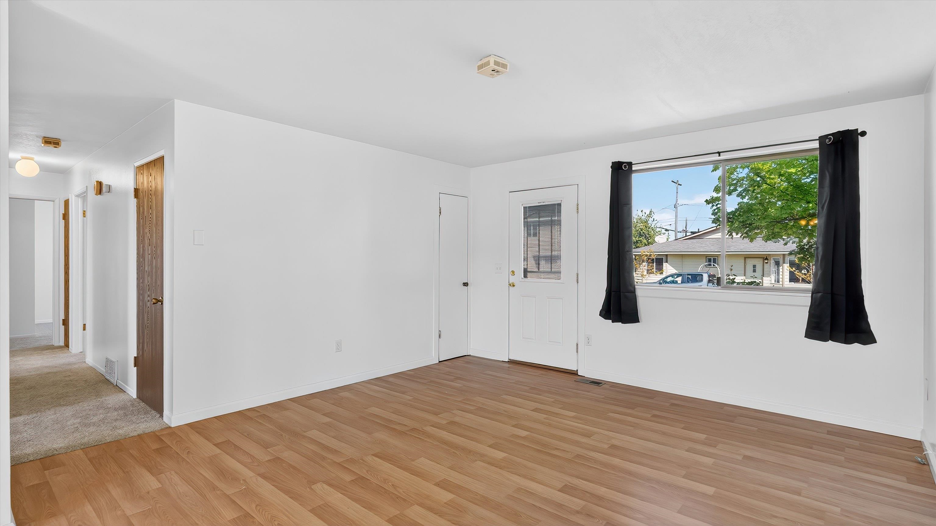 5012 East Commerce Avenue Spokane, WA 99212 - Photo 3 of 23