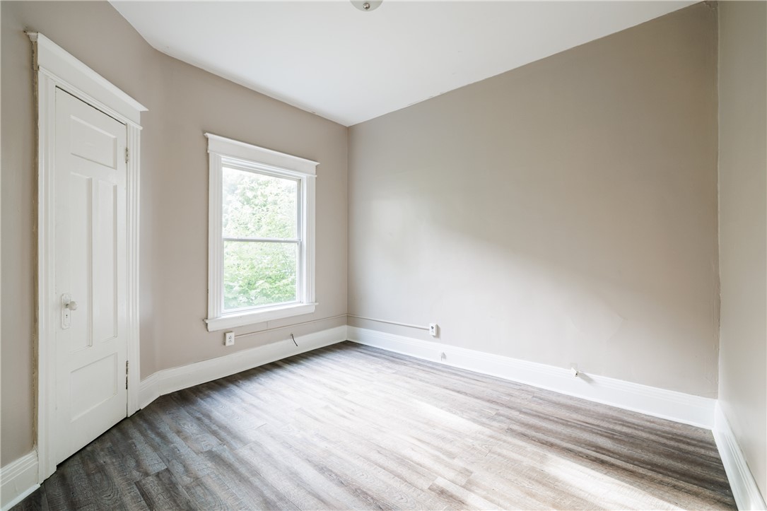 110 Ridgeway Avenue Rochester, NY 14615 - Photo 28 of 44