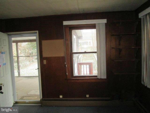 8109 Shore Road Baltimore, MD 21219 - Photo 14 of 20 Interior (General)