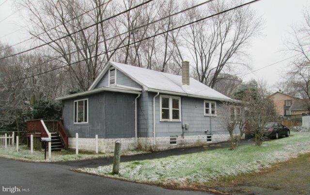 8109 Shore Road Baltimore, MD 21219 - Photo 3 of 20 Exterior (General)
