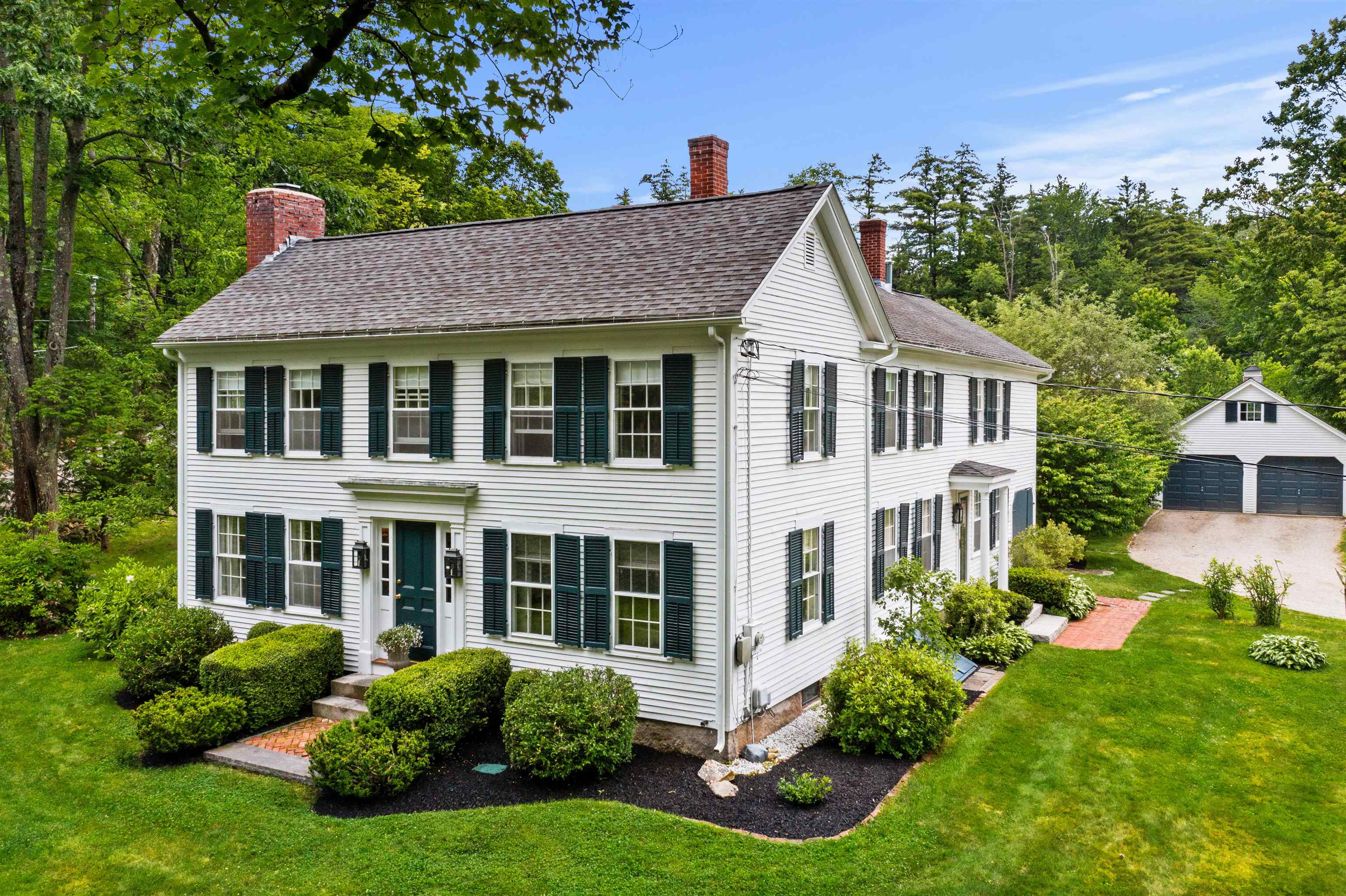 77 Stagecoach Road Wilton, NH 03086 - Photo 1 of 40