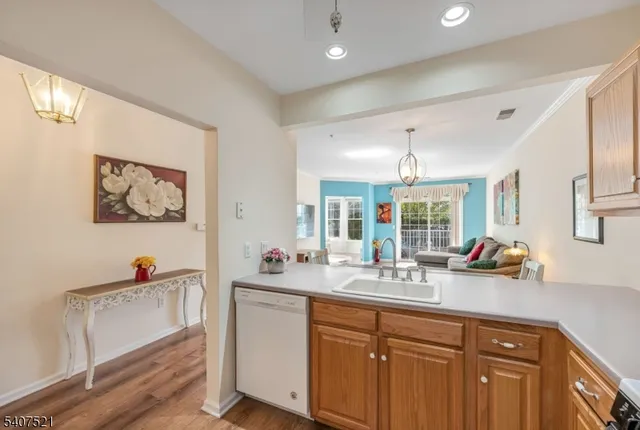 $320,000 | 1129 Hamilton Drive, Unit 1129, Rockaway, NJ 07866