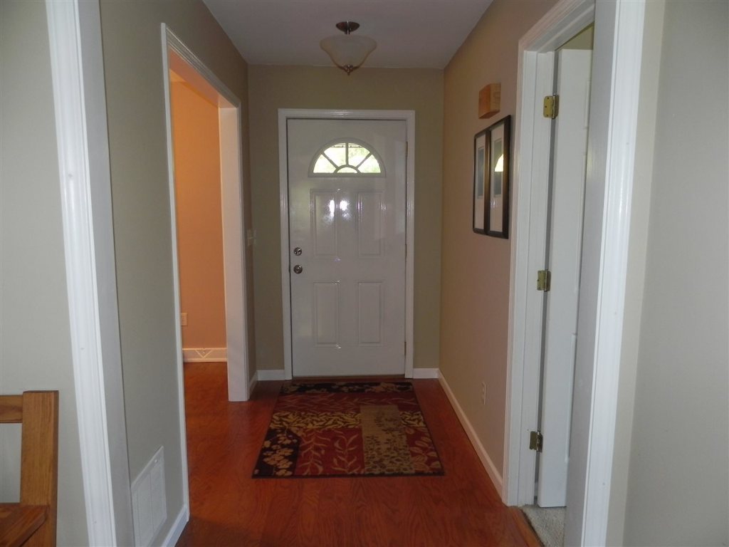124 Concord Circle Anderson, SC 29621 - Photo 3 of 26