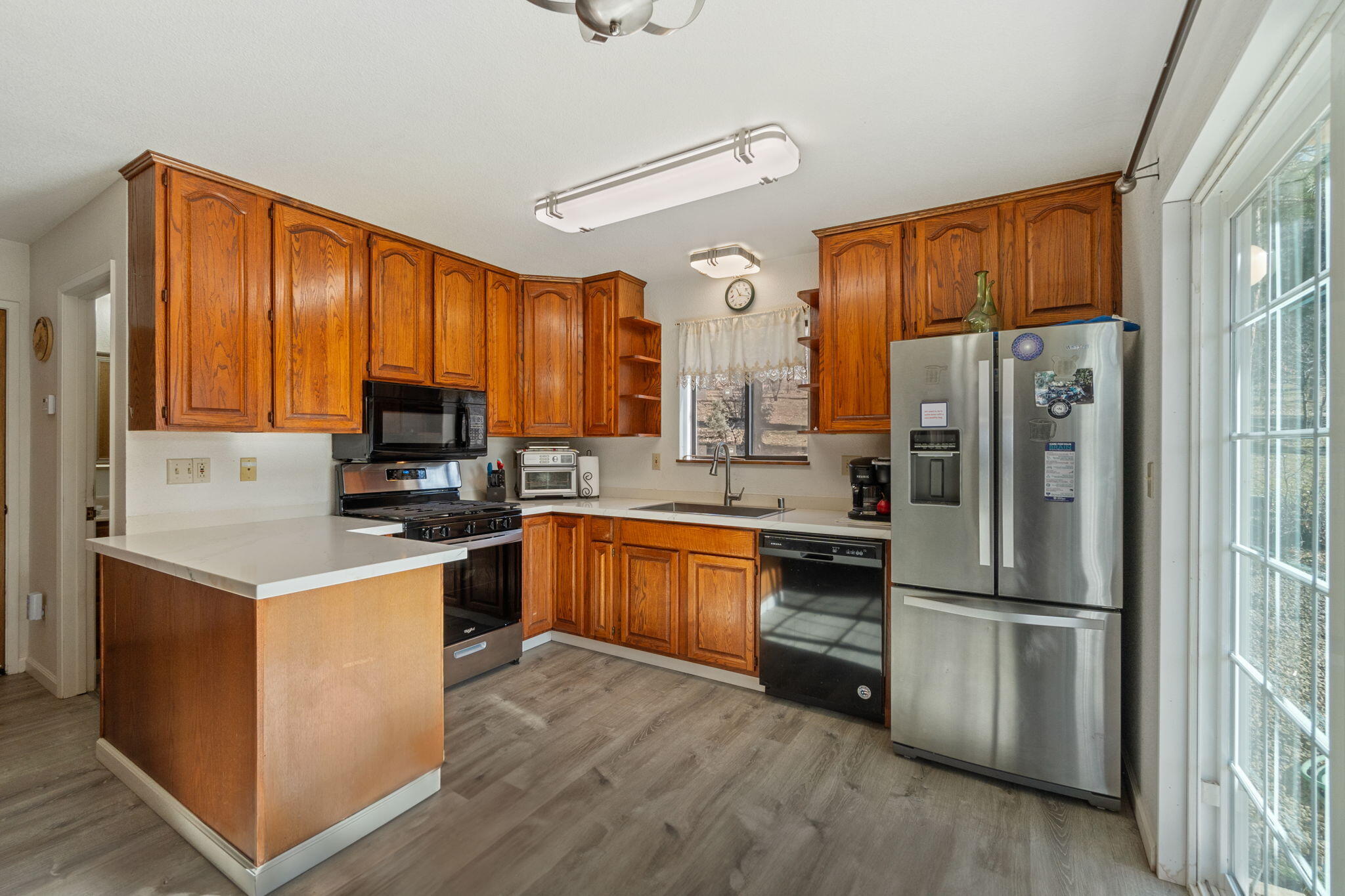 30331 Day Road McArthur, CA 96056 - Photo 9 of 29 day9