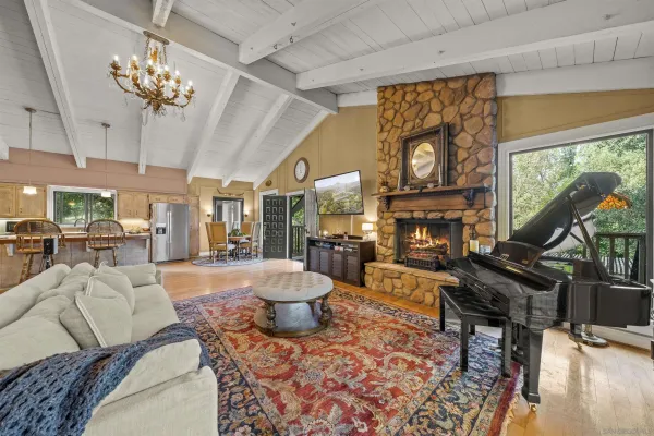 $825,000 | 24312 Central Avenue, Descanso, CA 91916
