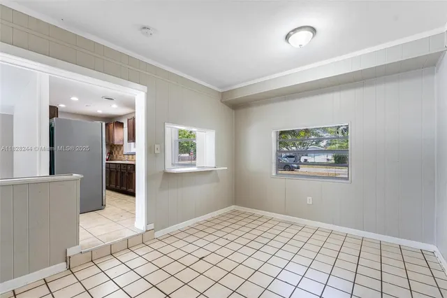 $412,000 | 811 Evergreen Drive, Lake Park, FL 33403